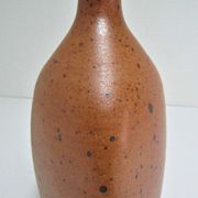 Soliflore vase in pyrite sandstone with three vintage faces
