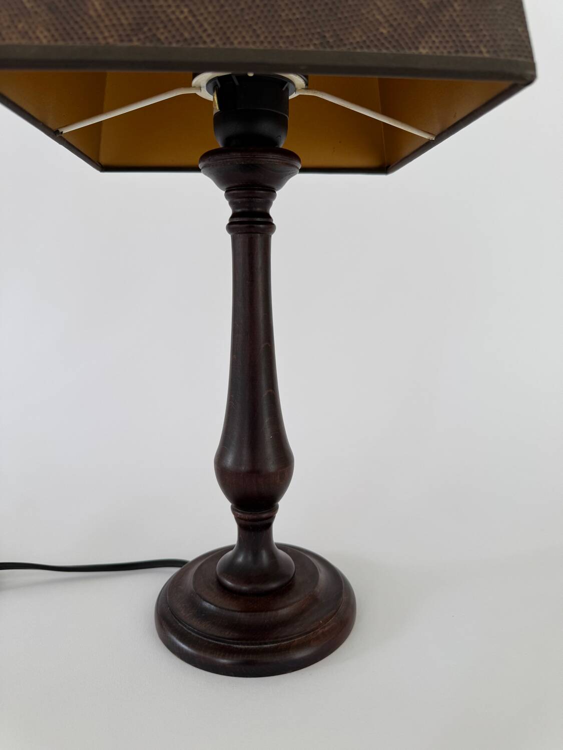 Vintage Modern Wooden Table Lamp