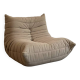 Chauffeuse Togo en velours Cotelet beige par Michel Ducaroy