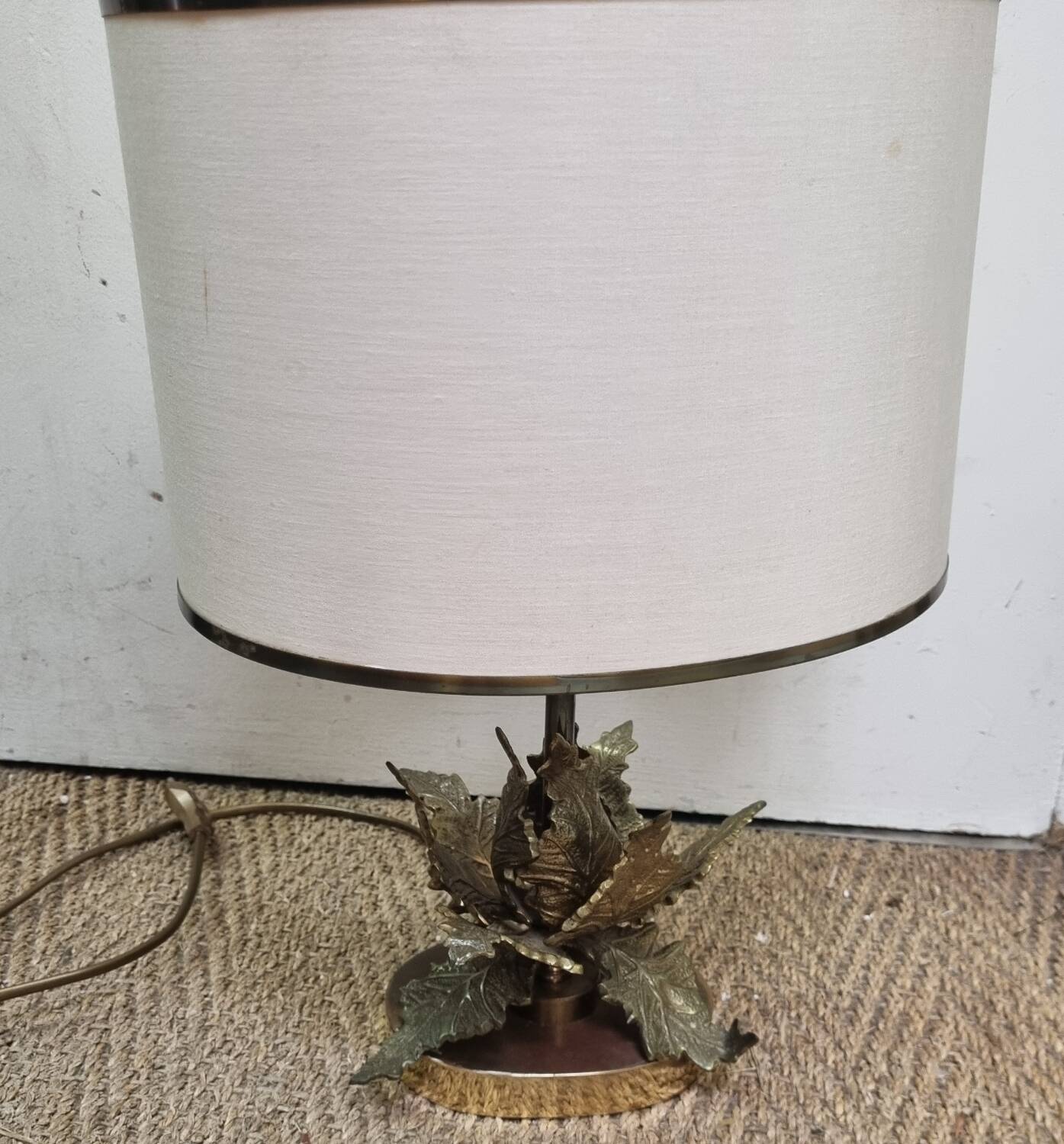 table lamp, bronze foliage Circa 1960