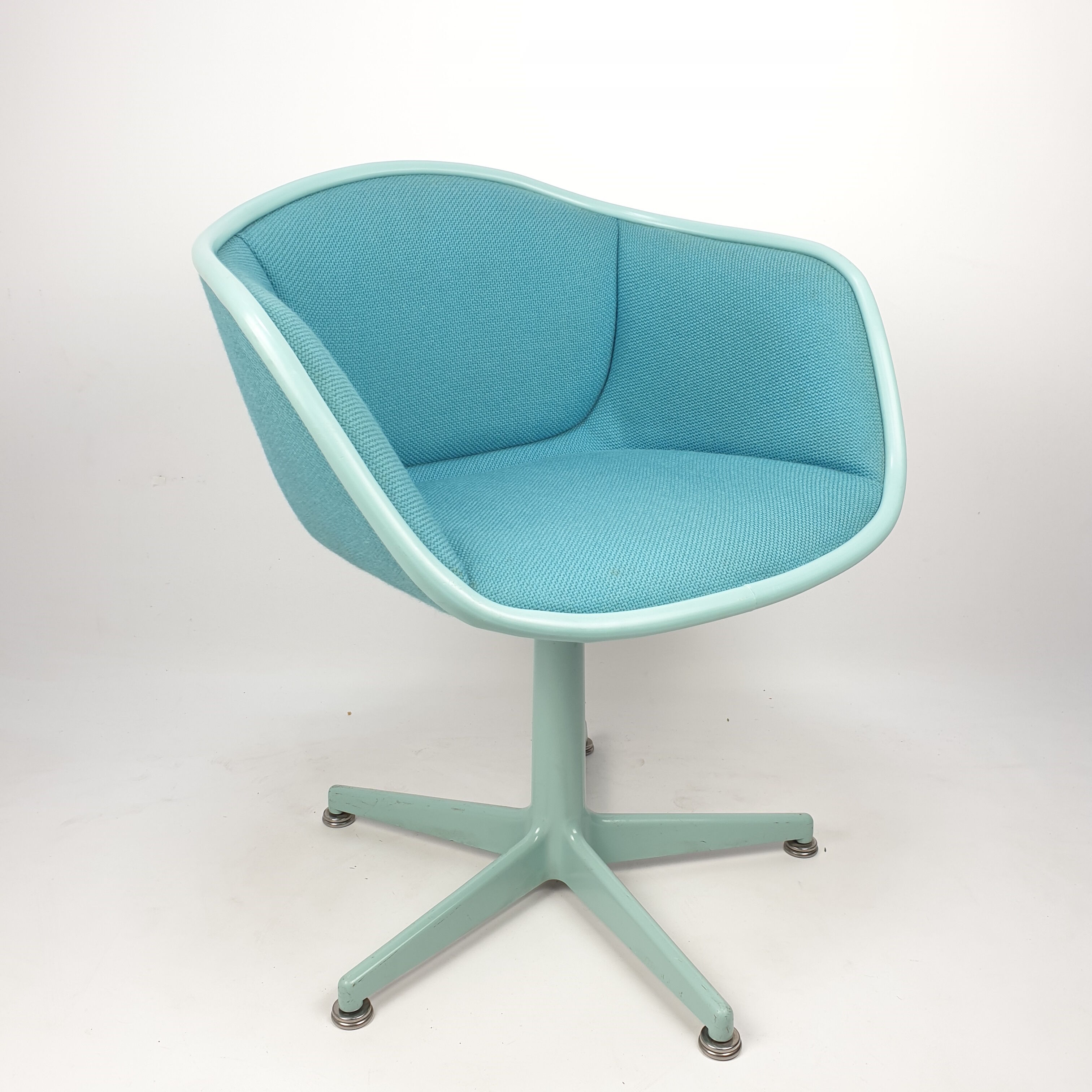 F8800 armchair by Pierre Paulin for Artifort, 1960s