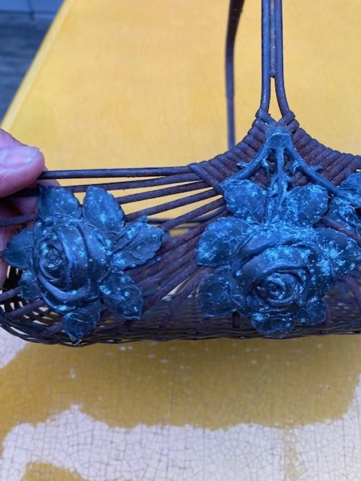 Metal basket in Art Deco style