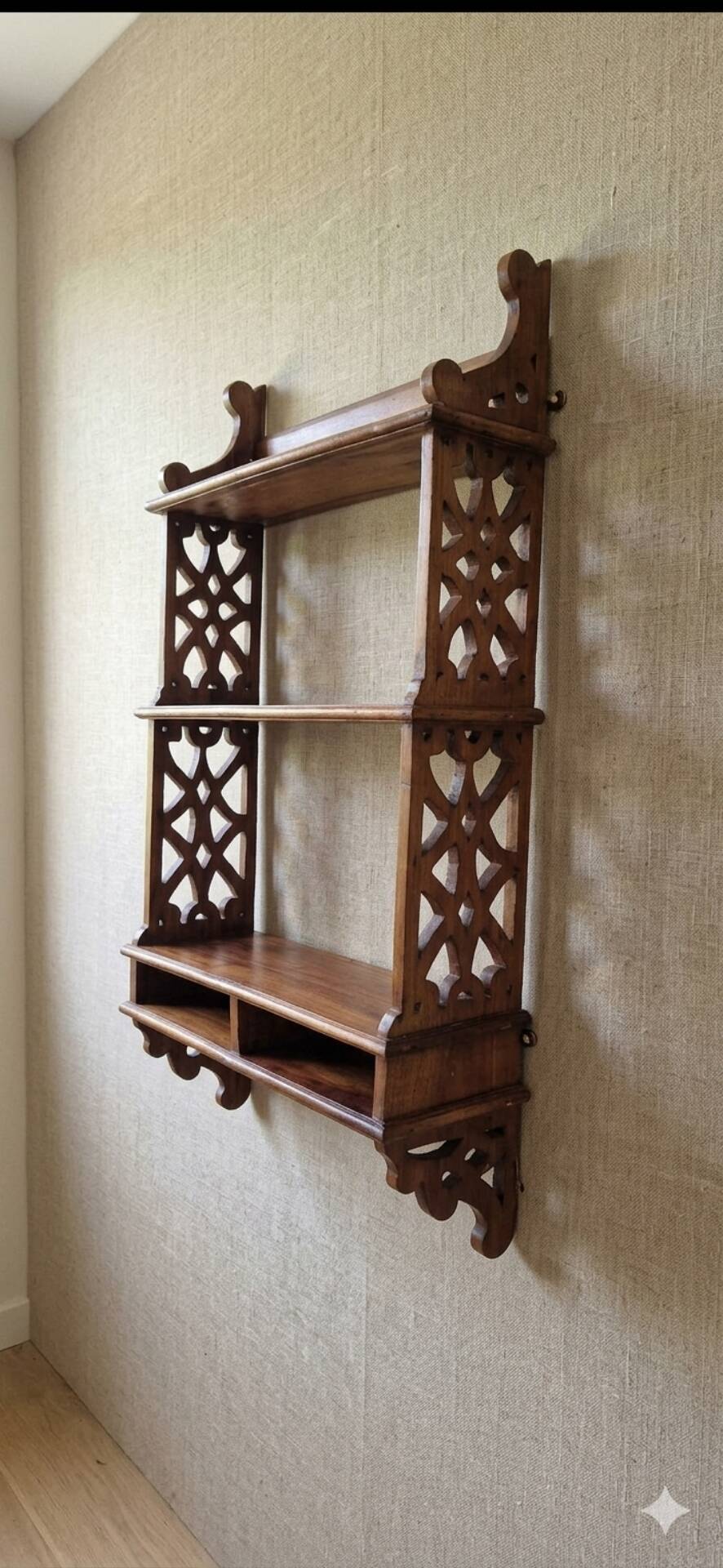 Vintage wall shelf in oriental or Moorish style, handcrafted by a cabinetmaker.