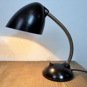 Lampe de table vintage en bakélite marron à col de cygne, années 1950
