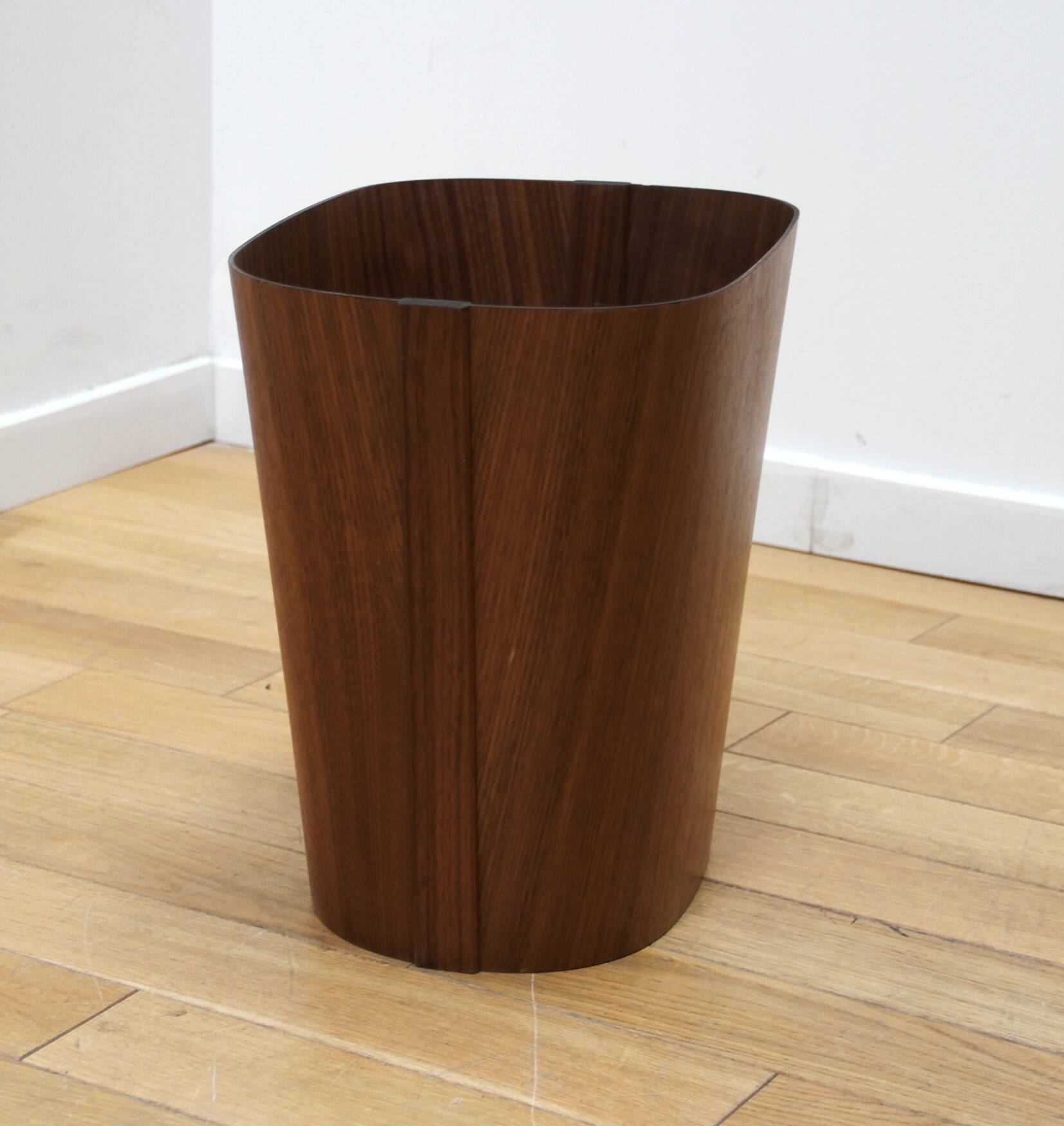 Designer desk basket, Normann