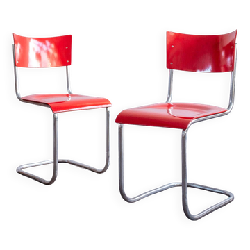 Functionalist Bauhaus Style Red Dining Chairs By Kovona, 1940s