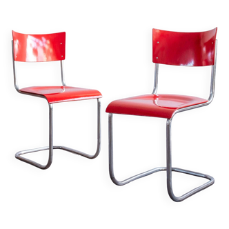 Chaises de salle à manger rouges fonctionnalistes de style Bauhaus par Kovona, années 1940