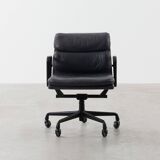 Eames EA435 Management Soft Pad Office Chair all black by Herman Miller