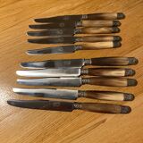 Coffret de 24 couteaux en corne