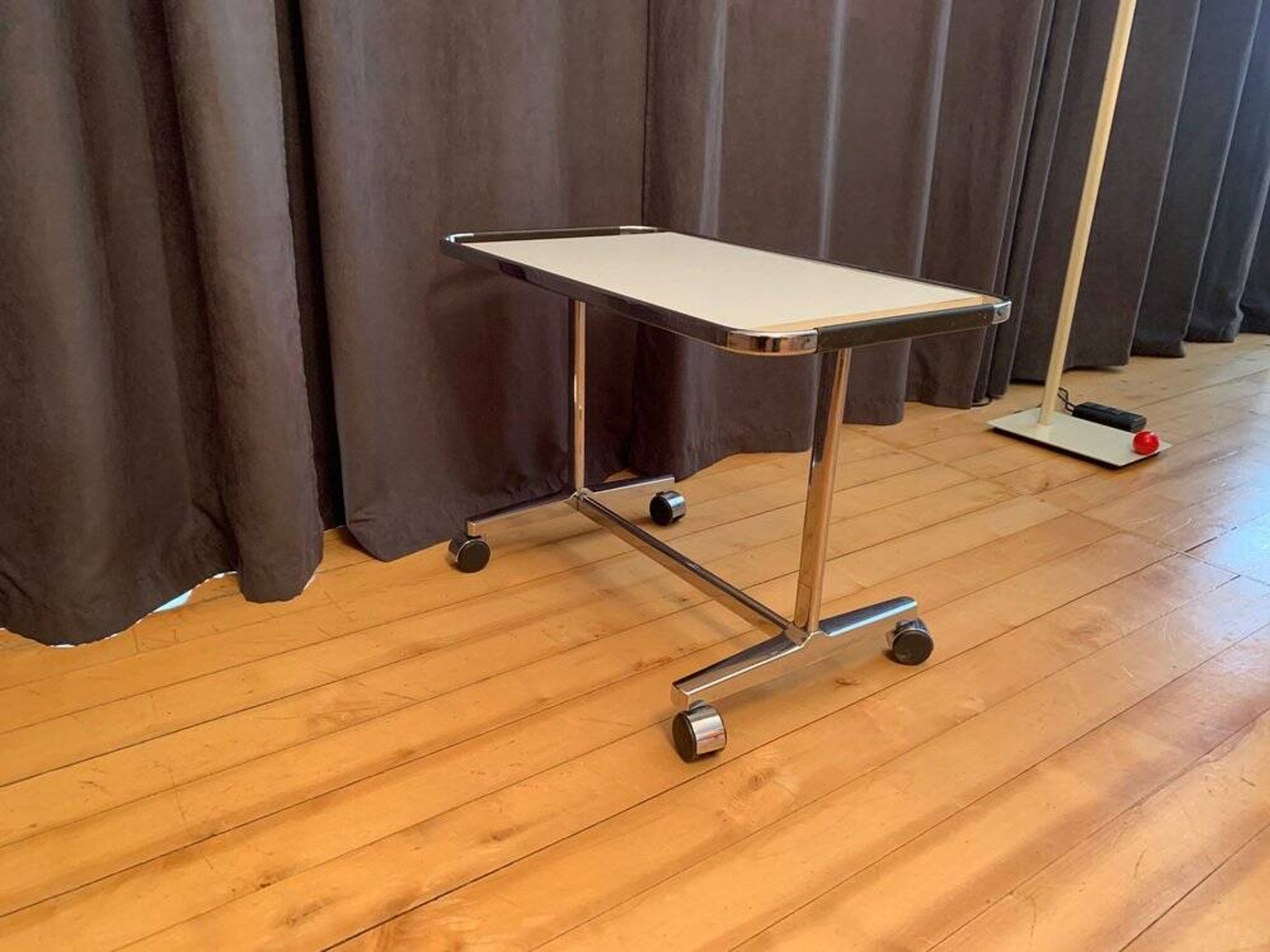 Side mobile table, 1970s