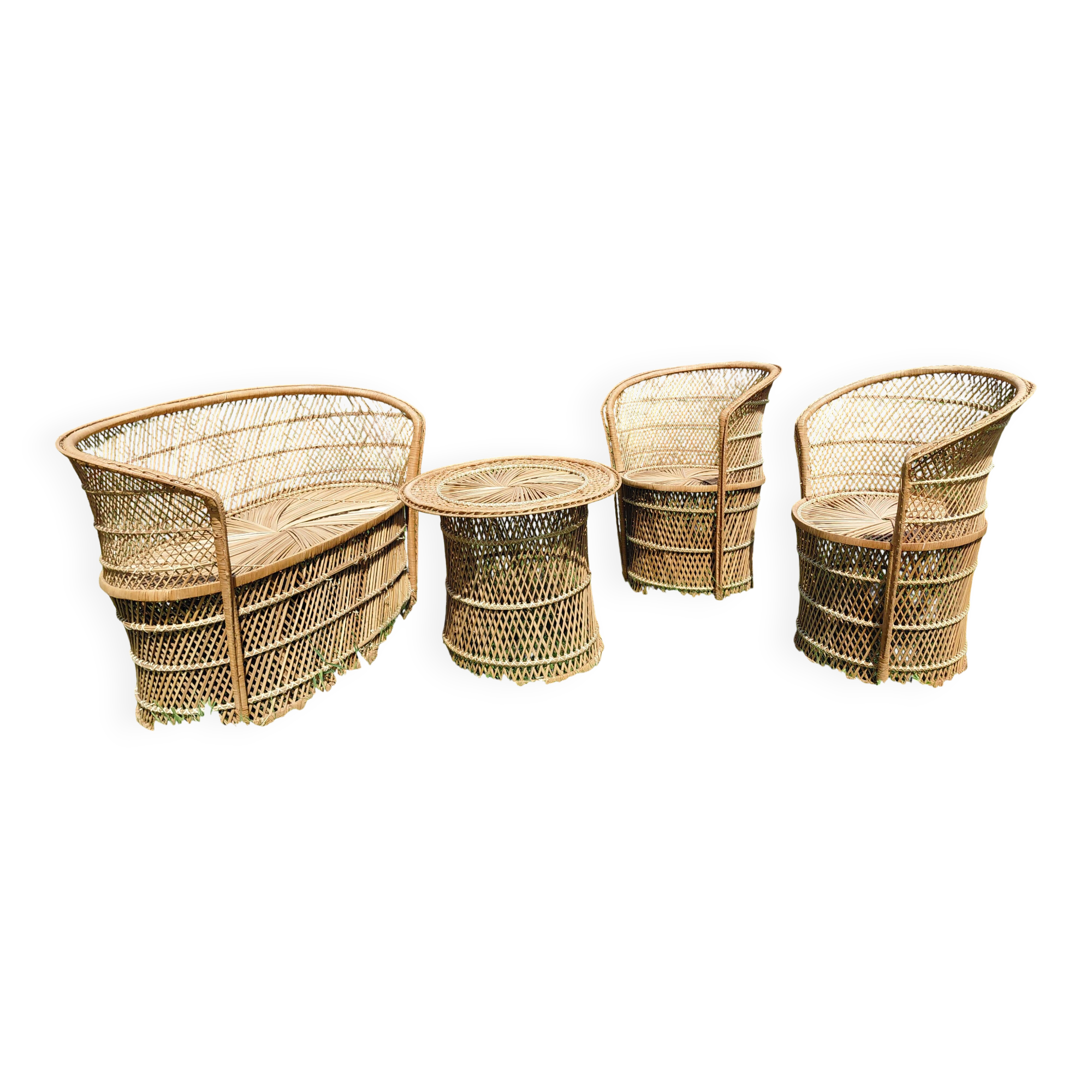 Vintage garden furniture in wicker rattan 1960 - complete 4-piece set