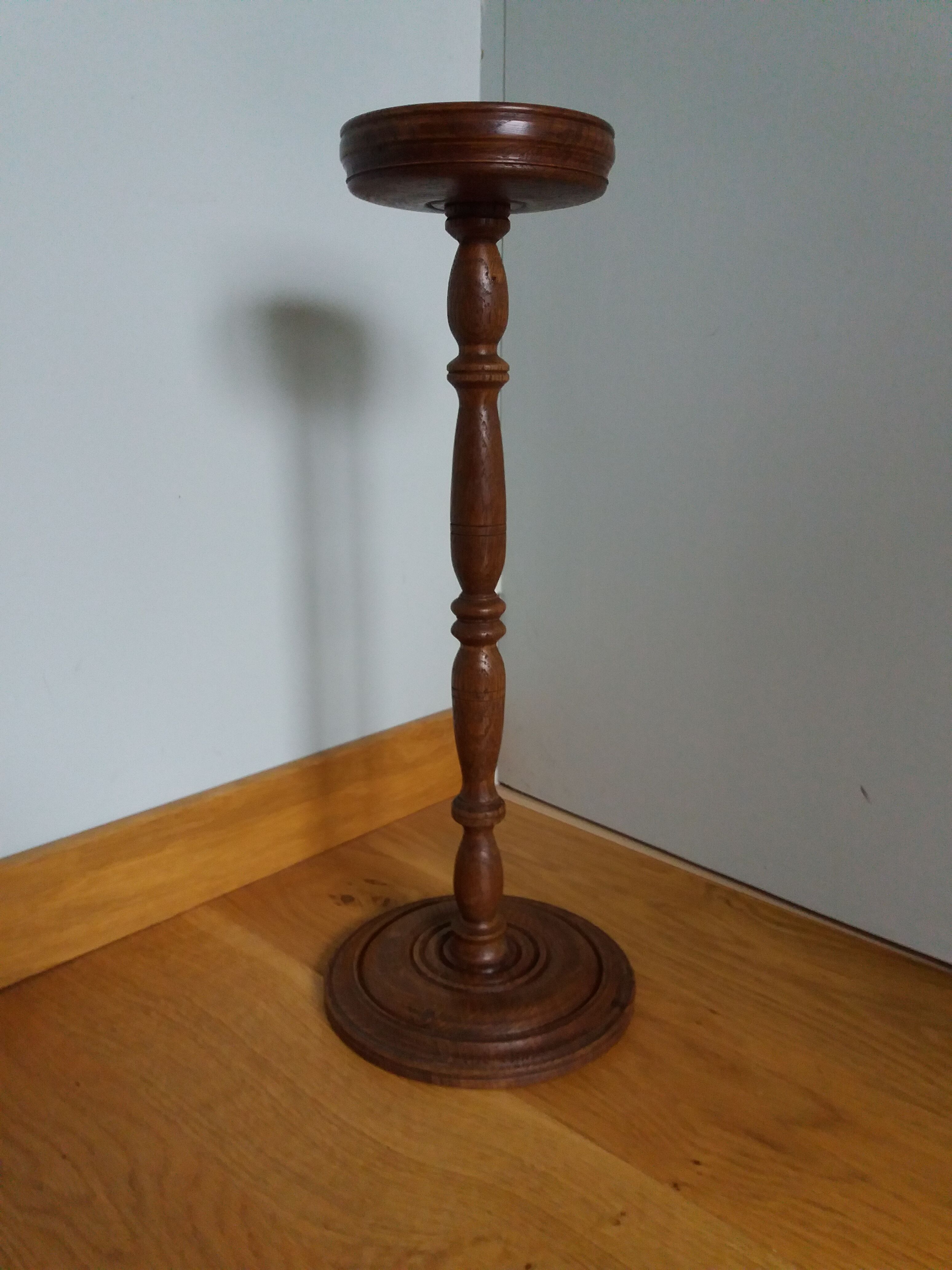 Turned wooden ashtray holder