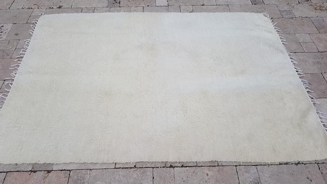 Kilim white carpet 130 x 180 cm