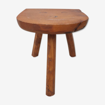 Solid wood tripod milking stool