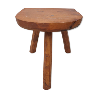 Solid wood tripod milking stool