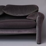 3-seater model Maralunga sofa by Vico Magistretti, Cassina