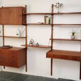 Modular Scandinavian shelf