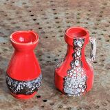 Set of two vases, soliflores in designer red and gray enameled ceramic, Vallauris style