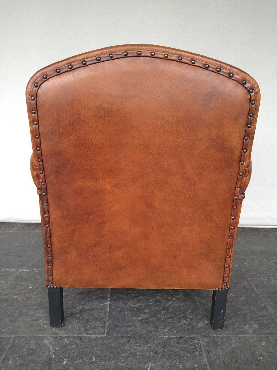 Club chair From OCL Vintage Sheepskin