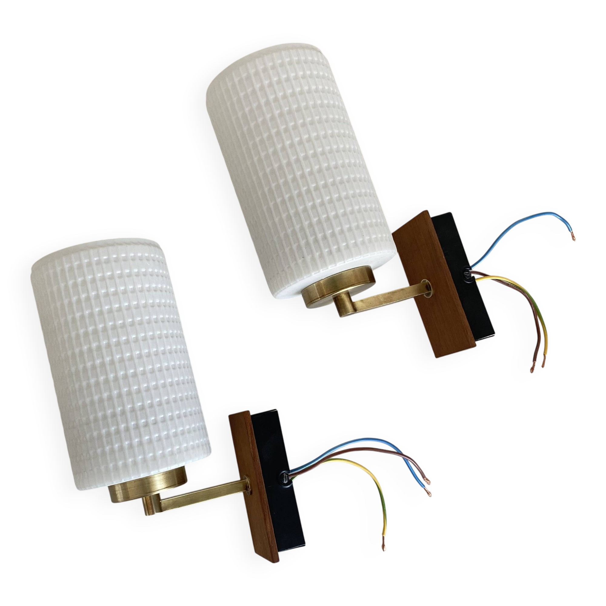 Pair of brass and wood wall lights with white molded glass tulips, 1950s