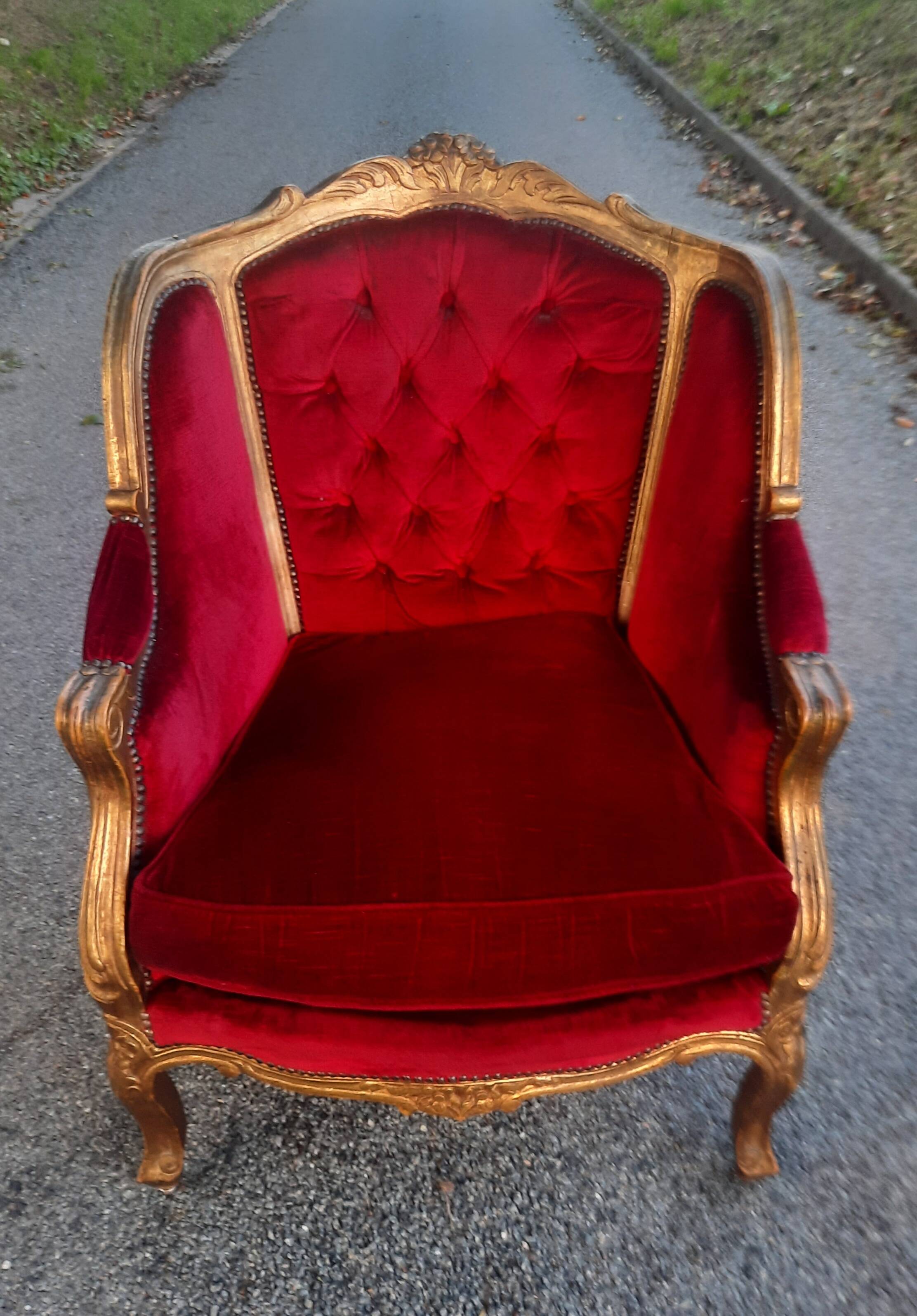 Large Louis XV style padded bergère