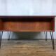 Bureau scandinave en teck avec piétement eiffel métal noir  1950 1960