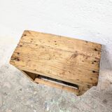 Tabouret artisanal en bois