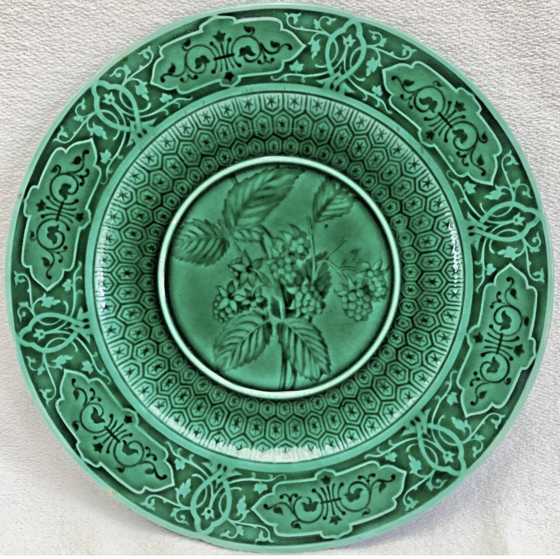 3 fruit plates Sarreguemines majolica shaded enamel Rubelles