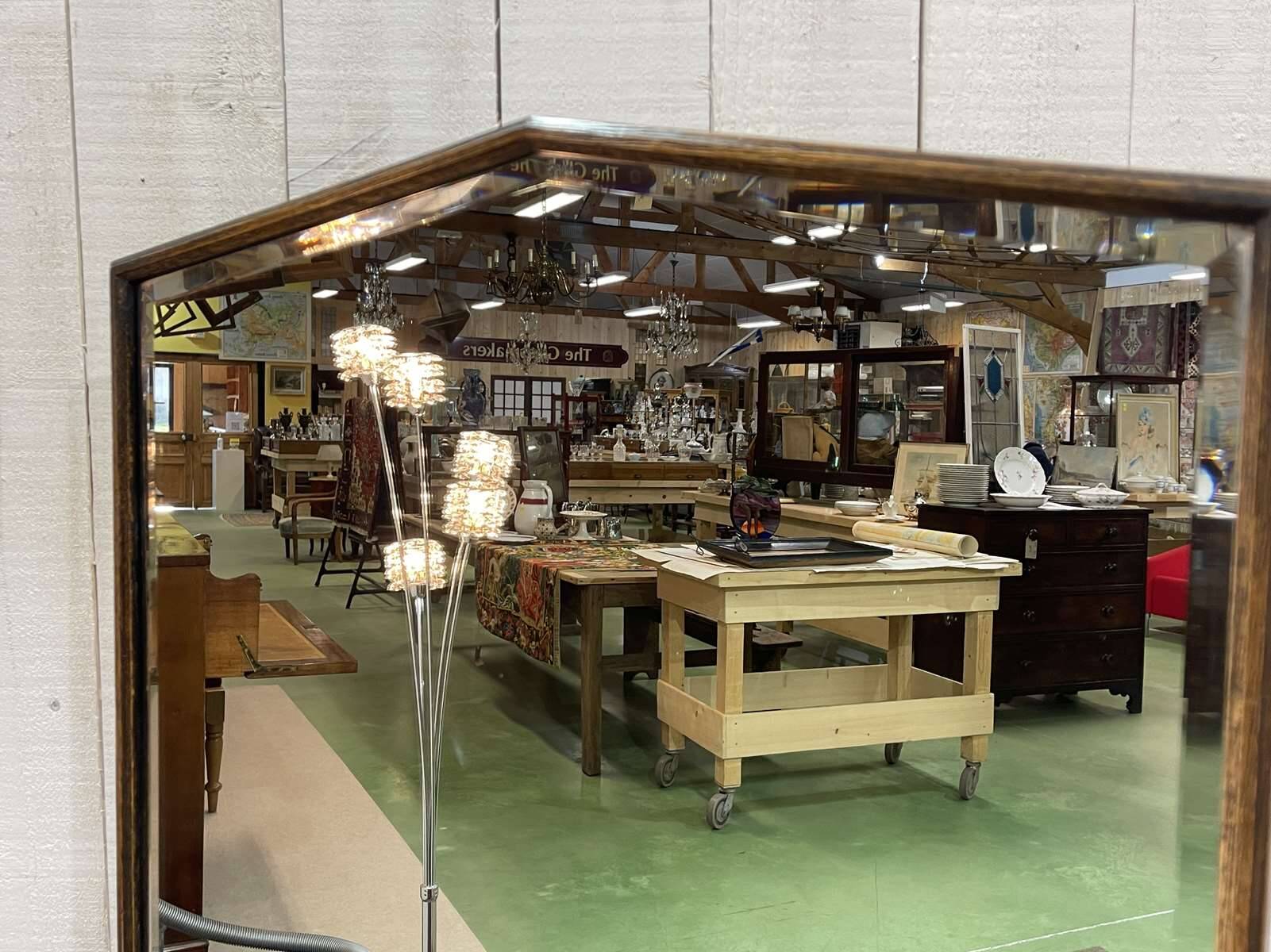 English mahogany dressing table from the early 20th century