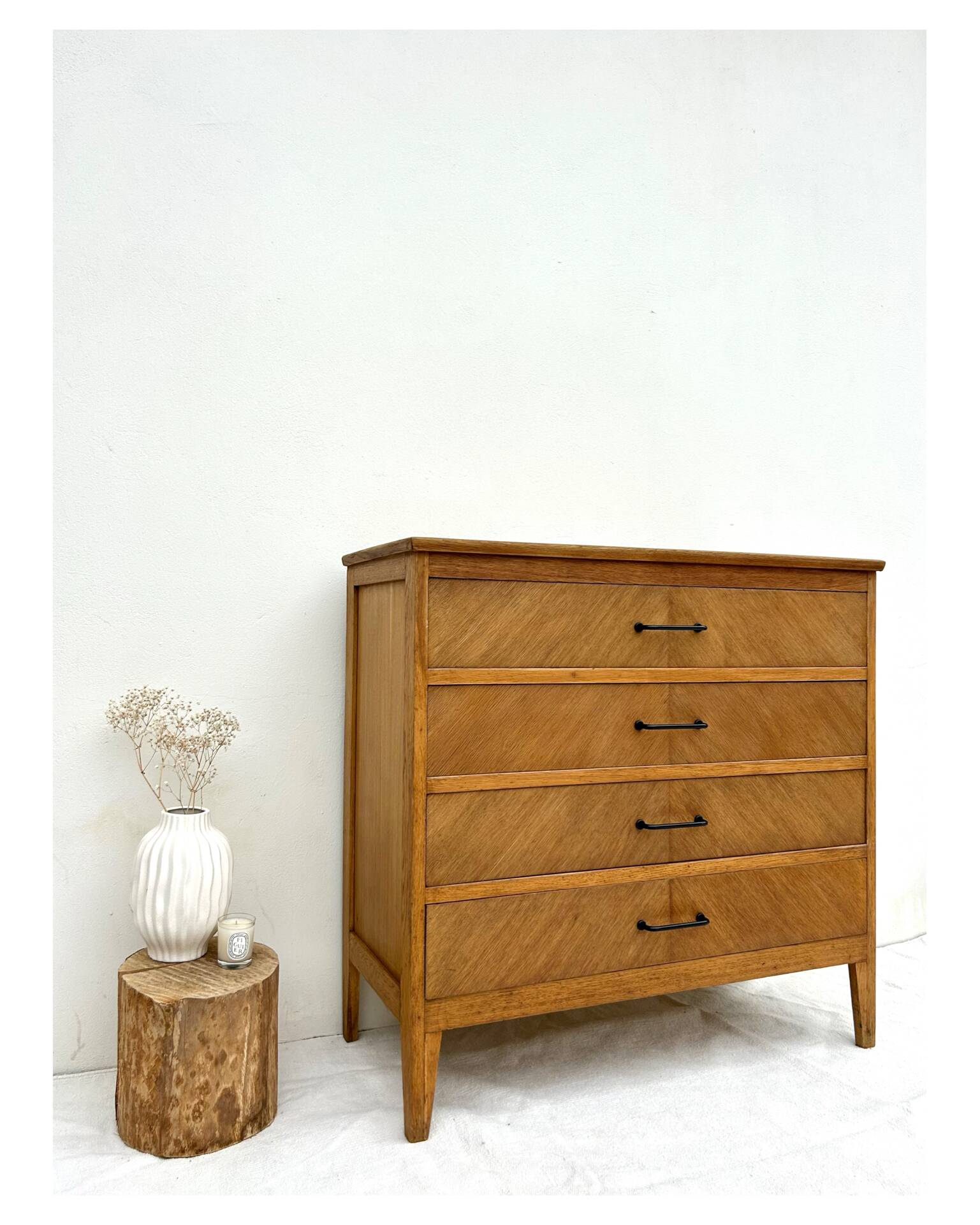 Vintage chest of drawers