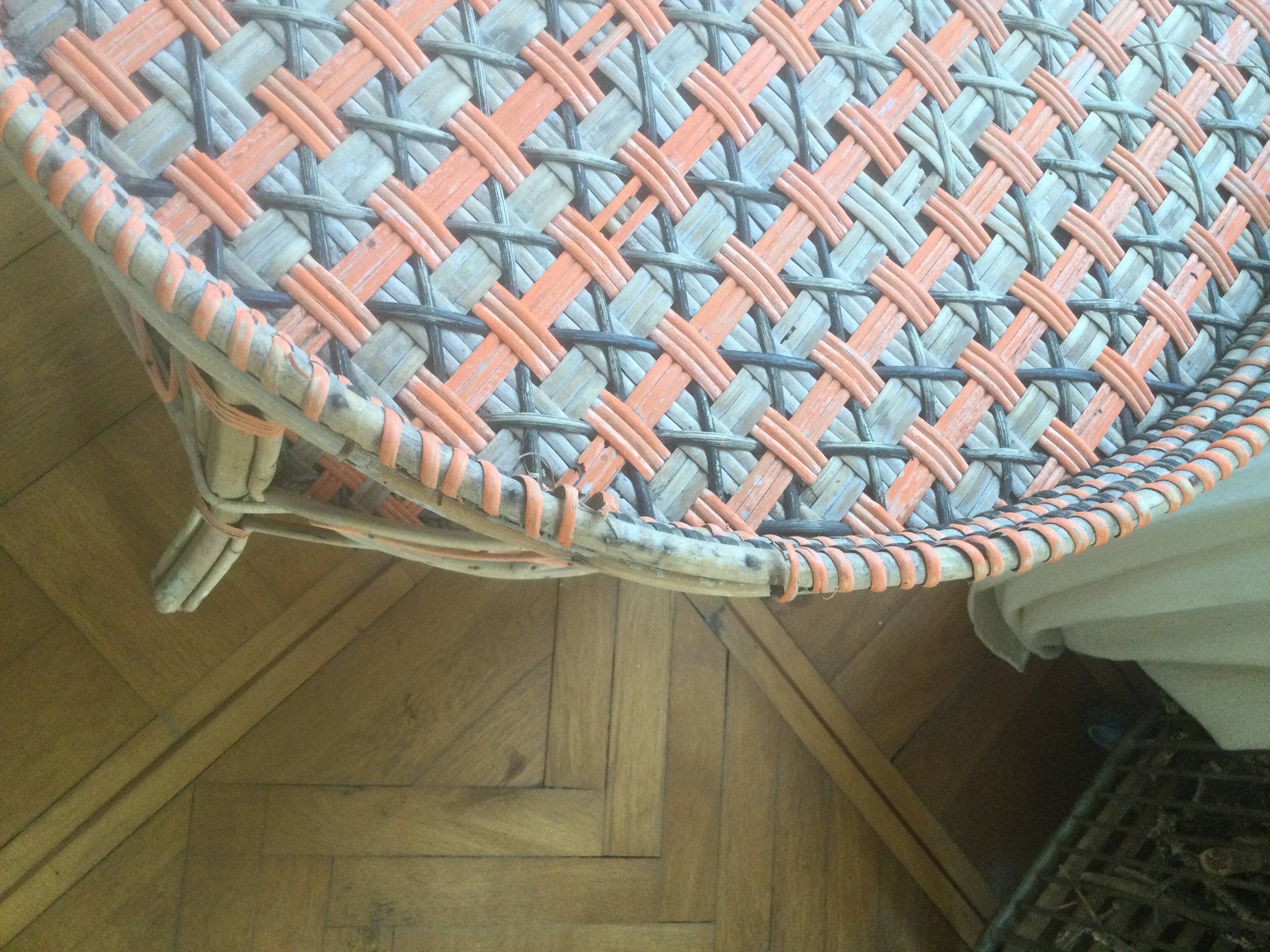 Round old rattan pedestal table