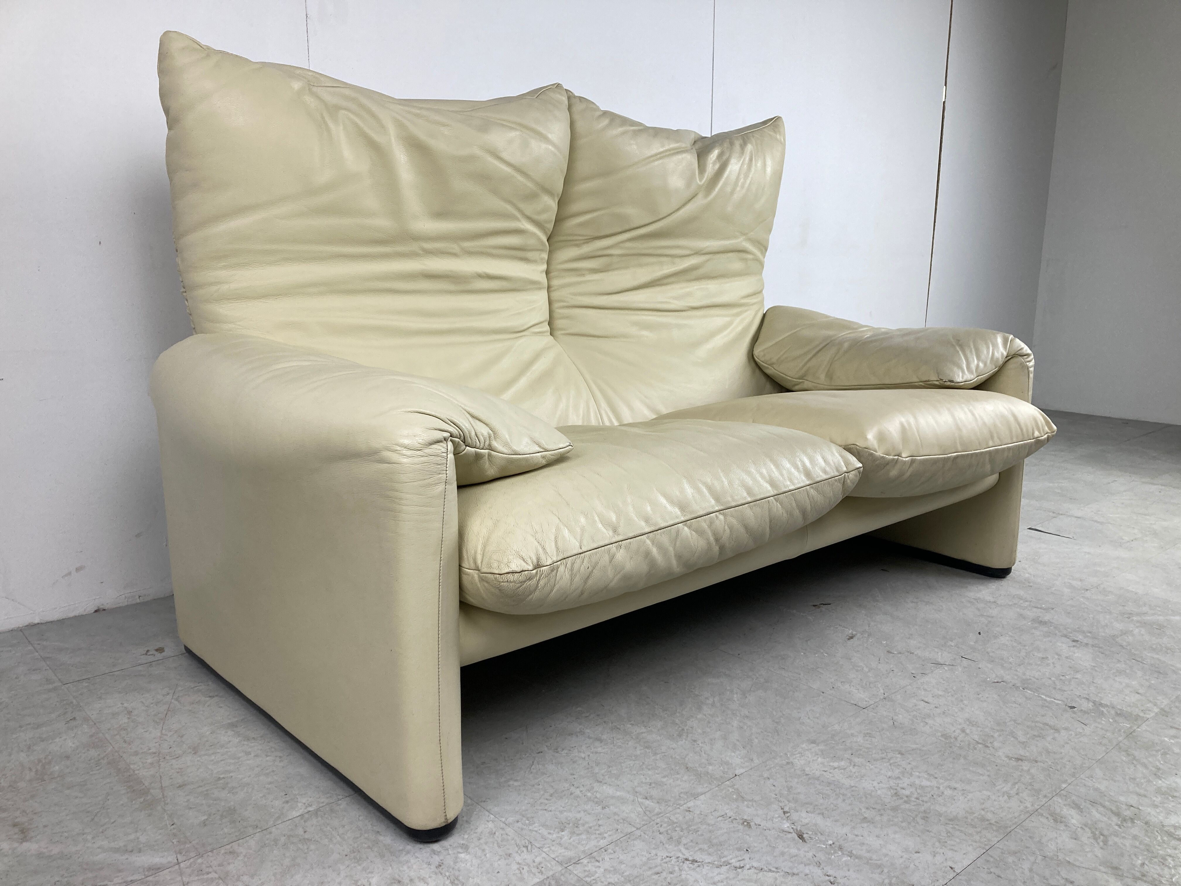 Leather Maralunga sofa by Vico Magistretti for Cassina