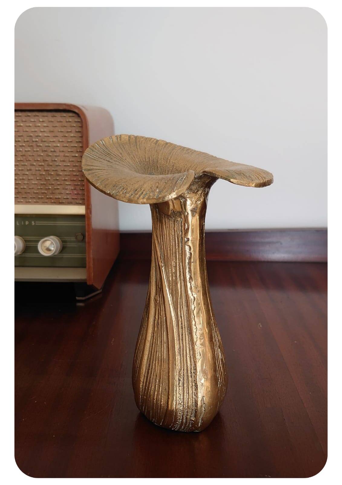 Vase en laiton