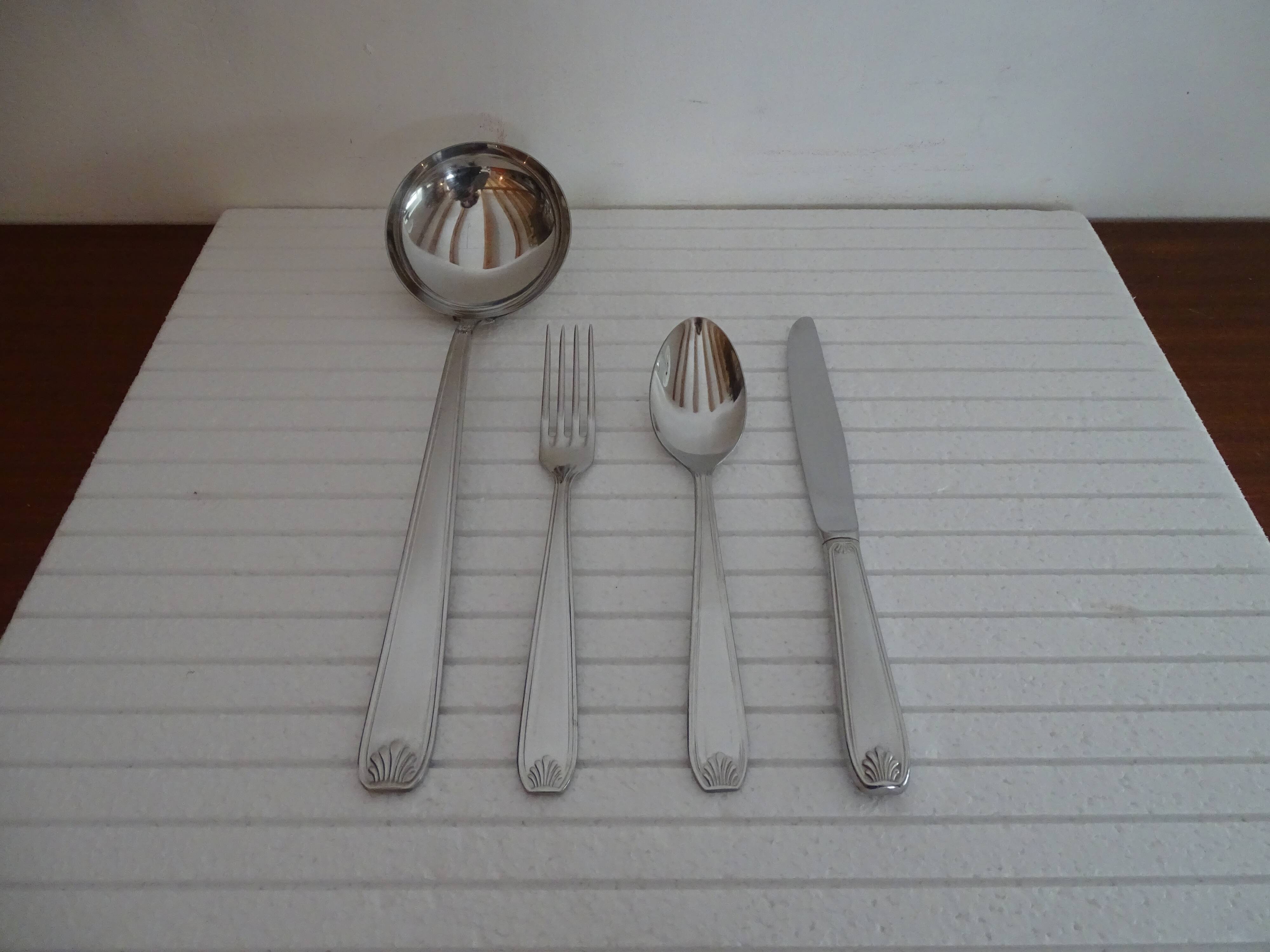 GUY DEGRENNE 37-piece stainless steel cutlery set for 12 people