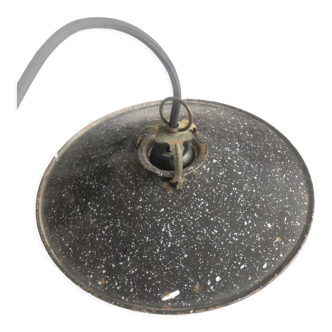 Metal hanging lamp
