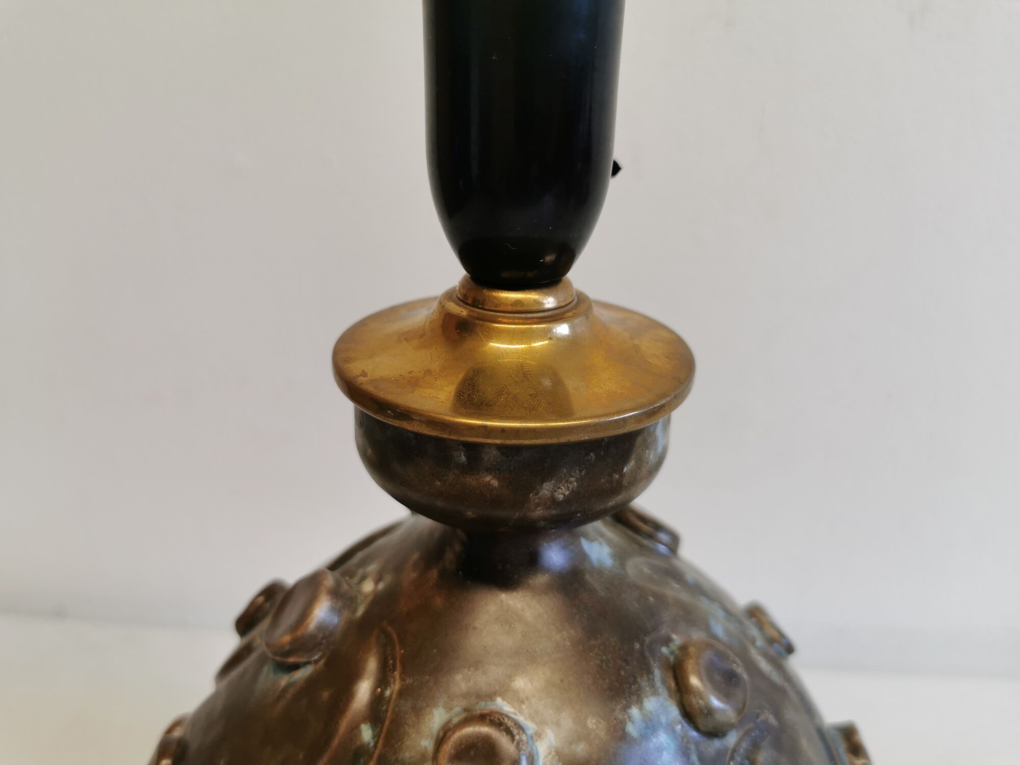 Ceramic table lamp, from Danish Leif Holm. with two light sources