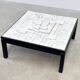 Table basse sculpturale unique en marbre