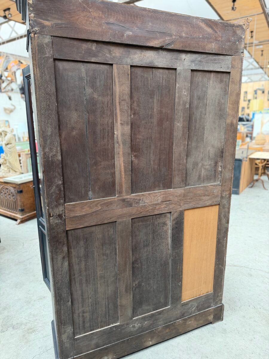 Patinated Napoleon III display cabinet