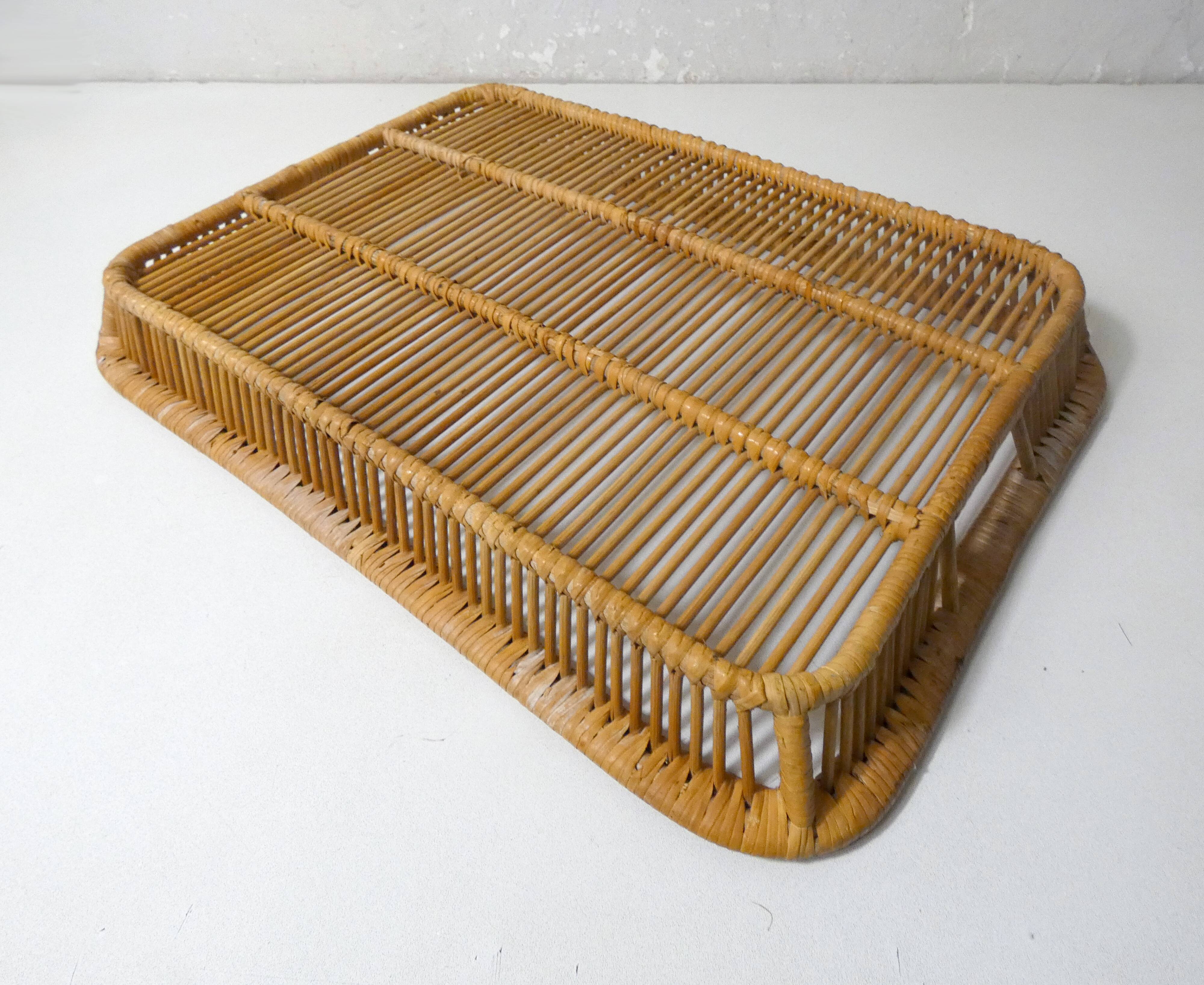 large vintage design rattan tray