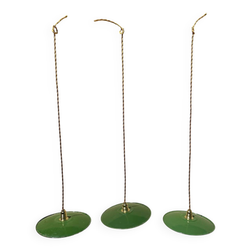 Trio suspension abat jour vintage tôle émaillée verte et blanche