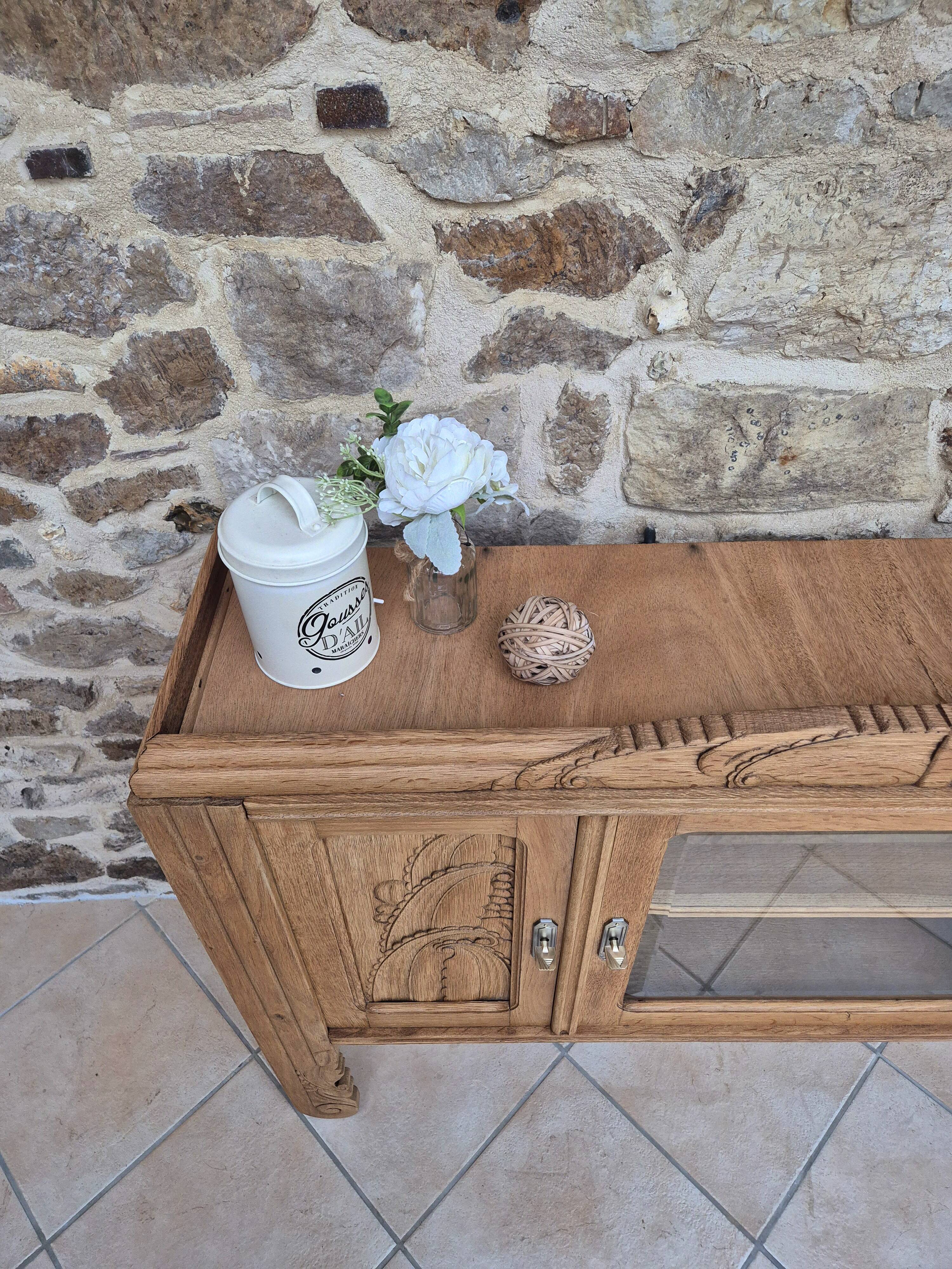 Buffet parisien art déco