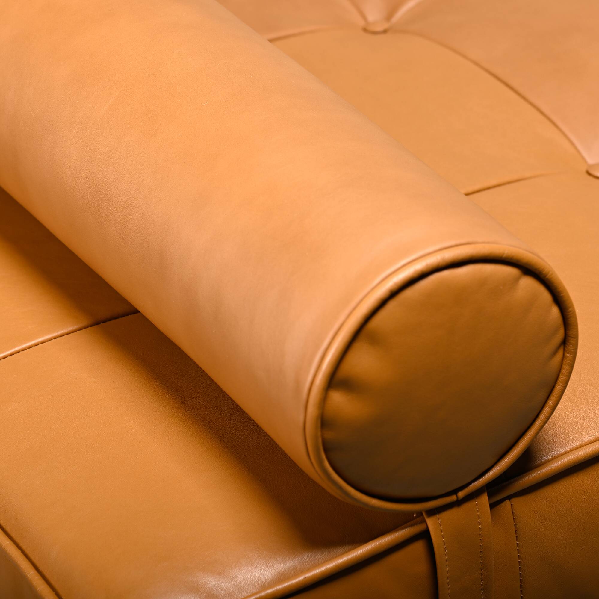 Hans J. Wegner GE19 Daybed in Teak and Camel Leather for Getama Denmark