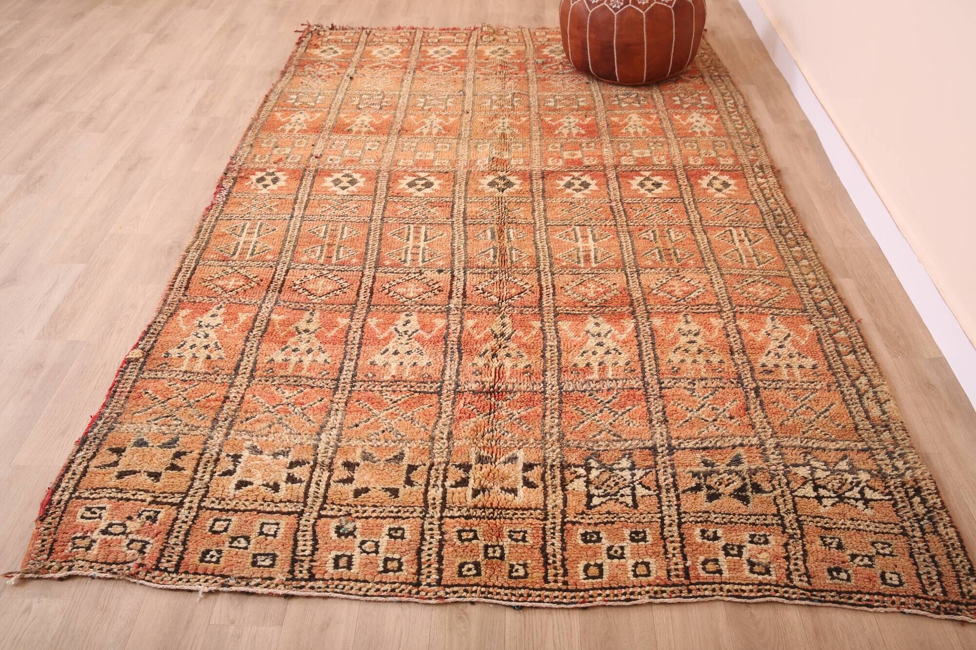 Peach Vintage Moroccan Rug 169 x 268 cm, Berber Tribal Wool Rug, Boho Rug