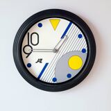 Memphis wall clock 80s
