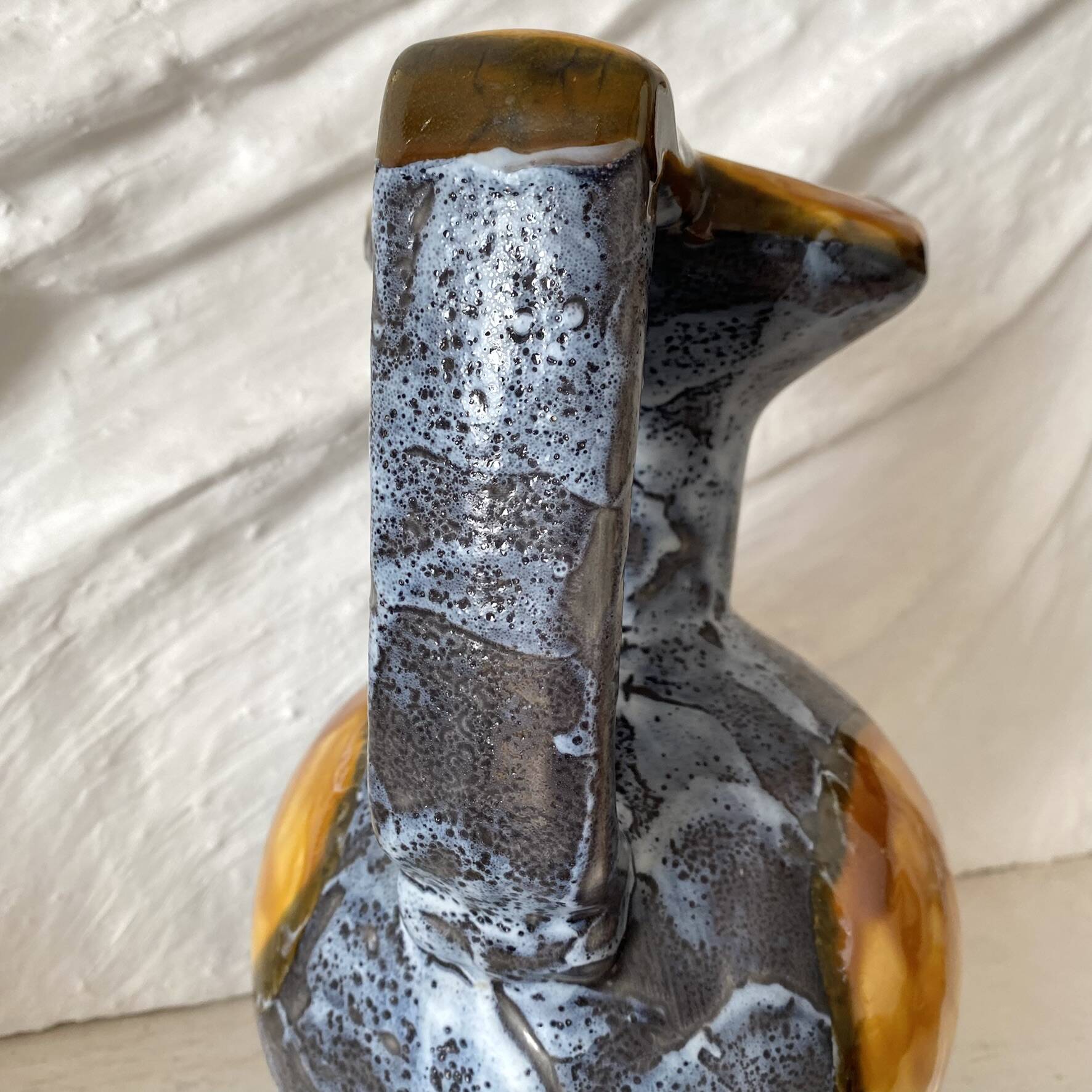 Pichet Vallauris, ceramic vase from the 1970s.