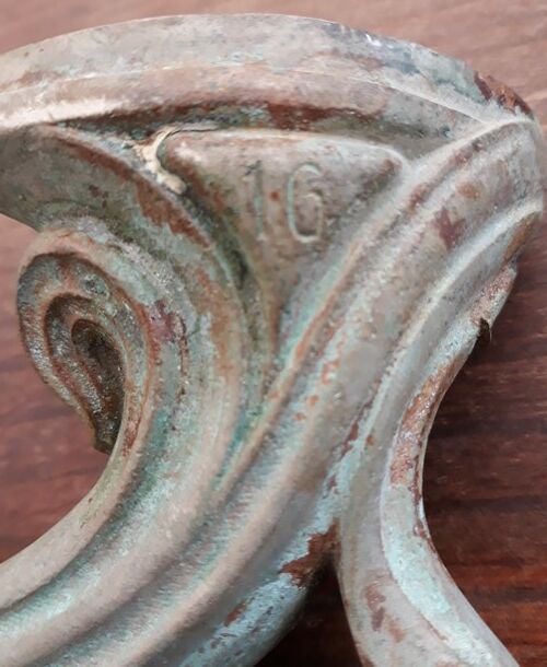Handle style " Art Nouveau "