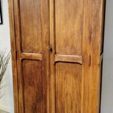 Vintage Parisian coat of arms