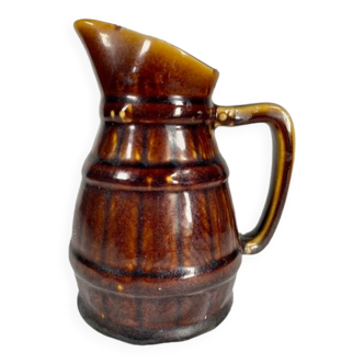 "Vintage" bar pitcher