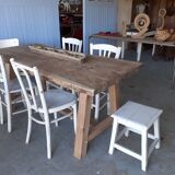 Farm table