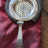 Tea strainer